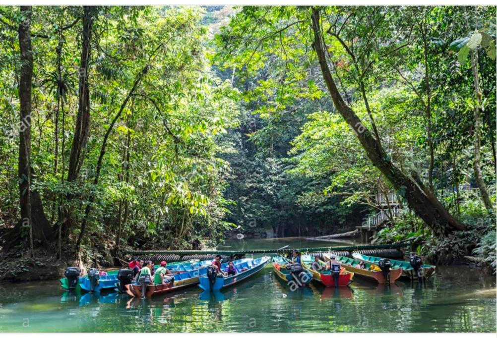 Mulu Village Екстер'єр фото